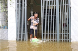 Người dân vùng trũng ở Huế sớm ổn định cuộc sống sau lũ