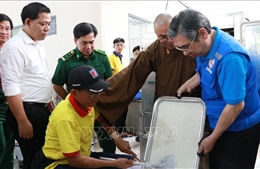 TP Hồ Chí Minh vì đồng bào miền Trung ruột thịt