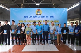 Hỗ trợ người có hoàn cảnh khó khăn, bị ảnh hưởng thiên tai