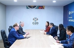 Thủ tướng Phạm Minh Chính gặp Tổng Thư ký OECD