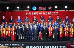 Trao Giải thưởng Sao Đỏ 2025 cho 11 doanh nhân trẻ xuất sắc