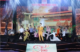 Festival Thu Hà Nội 2025 hút du khách với 150 gian hàng và loạt trải nghiệm mới