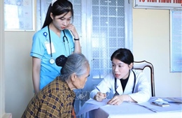 Khám chữa bệnh và cấp thuốc miễn phí cho người dân Đắk Lắk