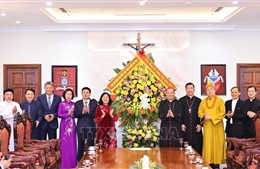 Gửi lời chúc đến đồng bào Công giáo đón Giáng sinh an lành, hạnh phúc