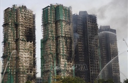 Kết thúc công tác tìm kiếm trong các tòa nhà của vụ cháy chung cư ở Hong Kong (Trung Quốc)
