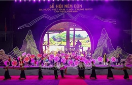 Khai mạc Lễ hội ném còn 3 nước Việt Nam - Lào - Trung Quốc lần thứ IX