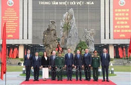 Phó Chủ tịch thứ Nhất Hội đồng Liên bang Quốc hội Liên bang Nga thăm Trung tâm Nhiệt đới Việt - Nga