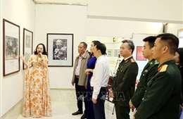 Khai mạc Triển lãm ảnh, tư liệu 'Vang mãi khúc quân hành'