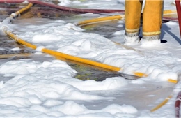 Nhật Bản điều tra hiện tượng bọt trắng gần căn cứ Mỹ tại Okinawa