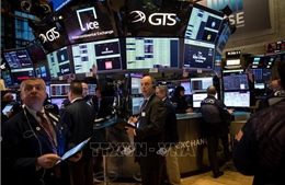 Các chỉ số chứng khoán lập kỷ lục trong phiên giao dịch đầu tiên của năm 2026