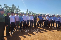 Phó Thủ tướng Hồ Quốc Dũng kiểm tra tiến độ đường cao tốc Quy Nhơn - Pleiku