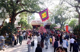 Con số ấn tượng: 1,34 triệu lượt khách 'xông đất' Thủ đô dịp Tết Bính Ngọ