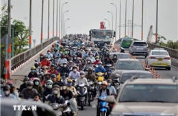 Phân luồng giao thông để hạn chế ùn tắc các tuyến đường hướng về trung tâm TP Hồ Chí Minh