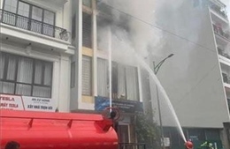 Kịp thời dập lửa, cứu tài sản của người dân