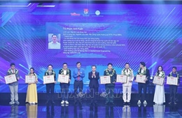 Vinh danh 10 Gương mặt trẻ Việt Nam tiêu biểu năm 2025