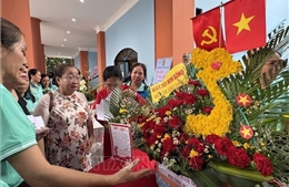 Ngày Quốc tế Phụ nữ 8/3: Tôn vinh người lao động nữ bằng việc làm thiết thực