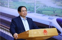 Thủ tướng: Chuyển đổi trạng thái, làm chủ công nghệ để phát triển ngành đường sắt