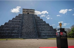 World Cup 2026: Mexico giới thiệu cúp vàng tại kỳ quan Chichén Itzá 