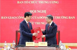 Hội nghị bàn giao công tác Trưởng ban Tổ chức Trung ương