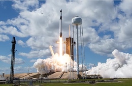 SpaceX phóng tàu vũ trụ tiếp tế lên ISS