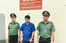 Khổi tố đối tượng lừa đảo chiếm đoạt tài sản và làm giả tài liệu của cơ quan, tổ chức