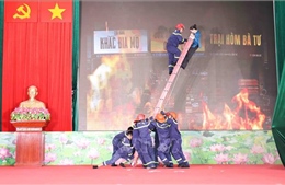 Chiến sĩ Công an tìm hiểu Nghị quyết Đại hội XIV bằng sân khấu hóa