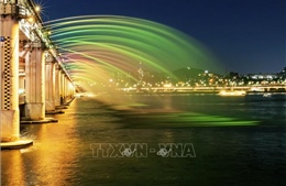 Hàn Quốc thúc đẩy kinh tế đêm qua 'Trình diễn ánh sáng sông Hàn 2026'