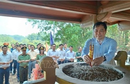 Dâng hương tưởng nhớ, tri ân các Anh hùng - Liệt sĩ tại Tây Ninh