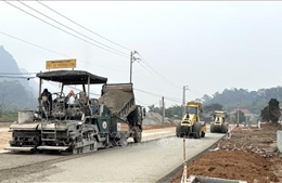 Tuyến đường cách mạng Tân Trào -Trung Yên gấp rút về đích trước ngày 19/5