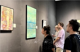 Triển lãm 'Cội nguồn' - sự giao thoa giữa văn hóa và tinh thần nghệ thuật Đông - Tây