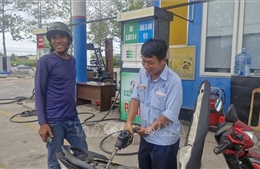 Ghi nhận trong ngày đầu mở bán xăng sinh học E10 tại TP. Hồ Chí Minh