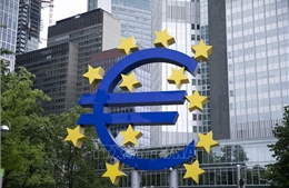 Lạm phát Eurozone tăng lên hơn 3%