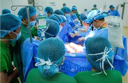Bé gái 13 tuổi 'hồi sinh' nhờ quả tim hiến tặng của một người đàn ông chết não