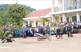 Xây dựng tuyến biên giới Việt Nam - Campuchia an toàn, không có tội phạm và tệ nạn ma túy