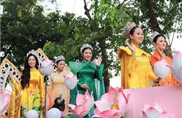 Lễ hội Sen Hà Nội 2026 thu hút khoảng 300.000 lượt khách tham quan, trải nghiệm