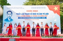 Triển lãm tranh cổ động và ảnh tư liệu với chủ đề 'Hành trình lý tuởng và niềm tin'