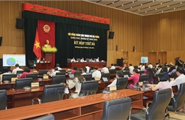 Nhìn thẳng vào tồn tại để tạo đà phát triển