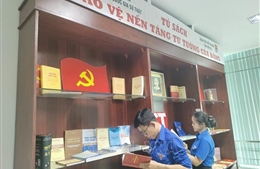 Chỉ thị số 10-CT/TW: Tăng cường giáo dục lý luận chính trị, lý tưởng cách mạng trong hệ thống giáo dục quốc dân