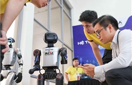 Việt Nam trong làn sóng AI toàn cầu qua báo cáo của Nhóm Ngân hàng Thế giới