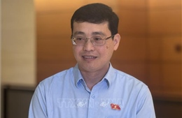  Tạo khuôn khổ thể chế bền vững, phân quyền mạnh mẽ để tháo gỡ điểm nghẽn phát triển