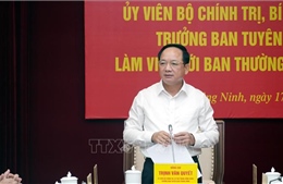 Trưởng Ban Tuyên giáo Trung ương Trịnh Văn Quyết: Quảng Ninh phát triển nhanh, bền vững, trở thành hình mẫu toàn diện