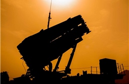 Hải quân Mỹ lần đầu triển khai tên lửa hiệu quả nhất ở mặt đất lên tàu chiến