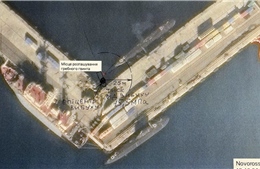 Ảnh vệ tinh mới nhất phát hiện điểm kỳ lạ của tàu ngầm Nga bị Ukraine đánh trúng