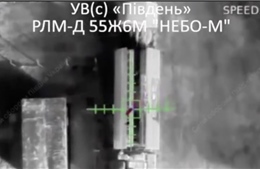 Video Ukraine phóng UAV hạng nặng phá hủy radar Nga ở Crimea trị giá 300 triệu USD 