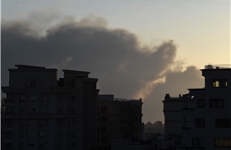 Xung đột Trung Đông: Ngoại giao bế tắc, tấn công gia tăng gây thương vong lớn, làm thị trường chao đảo 