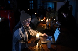 ‘Đình chiến năng lượng’ chấm dứt, Nga ra đòn tấn công mới khiến hàng trăm nơi ở Ukraine mất điện