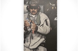 Tổng thống Trump chia sẻ hình ảnh đầu tiên của nhà lãnh đạo Venezuela trên tàu USS Iwo Jima