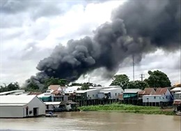 An Giang: Hỏa hoạn thiêu rụi ba căn nhà