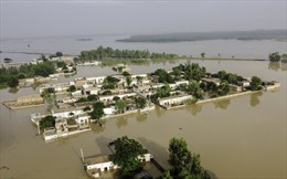 Pakistan: Lũ lụt khiến 50% diện tích chìm trong biển nước, hàng triệu người mất nhà cửa