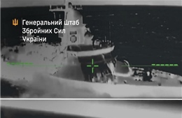Ukraine tấn công loạt mục tiêu của Nga trước Ngày Chiến thắng, một chiến hạm bị đánh trúng